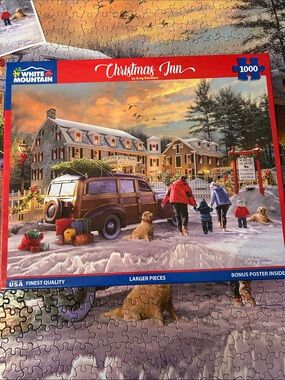 White Mountain Christmas Inn Holiday Puzzle 1000 pieces